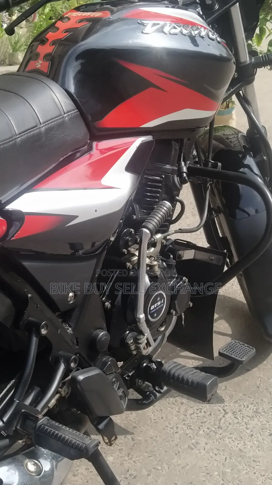 Bajaj Discover 125 2022 Black