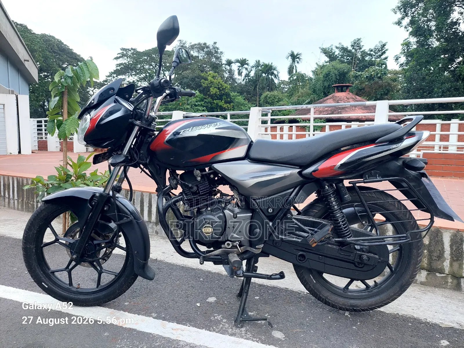 Bajaj Discover 125 2019 Black