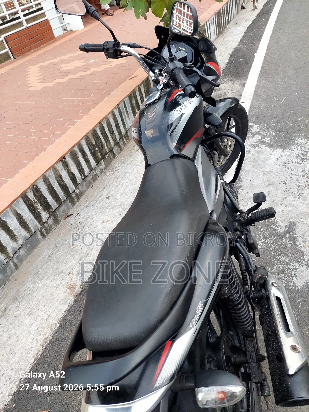 Bajaj Discover 125 2019 Black