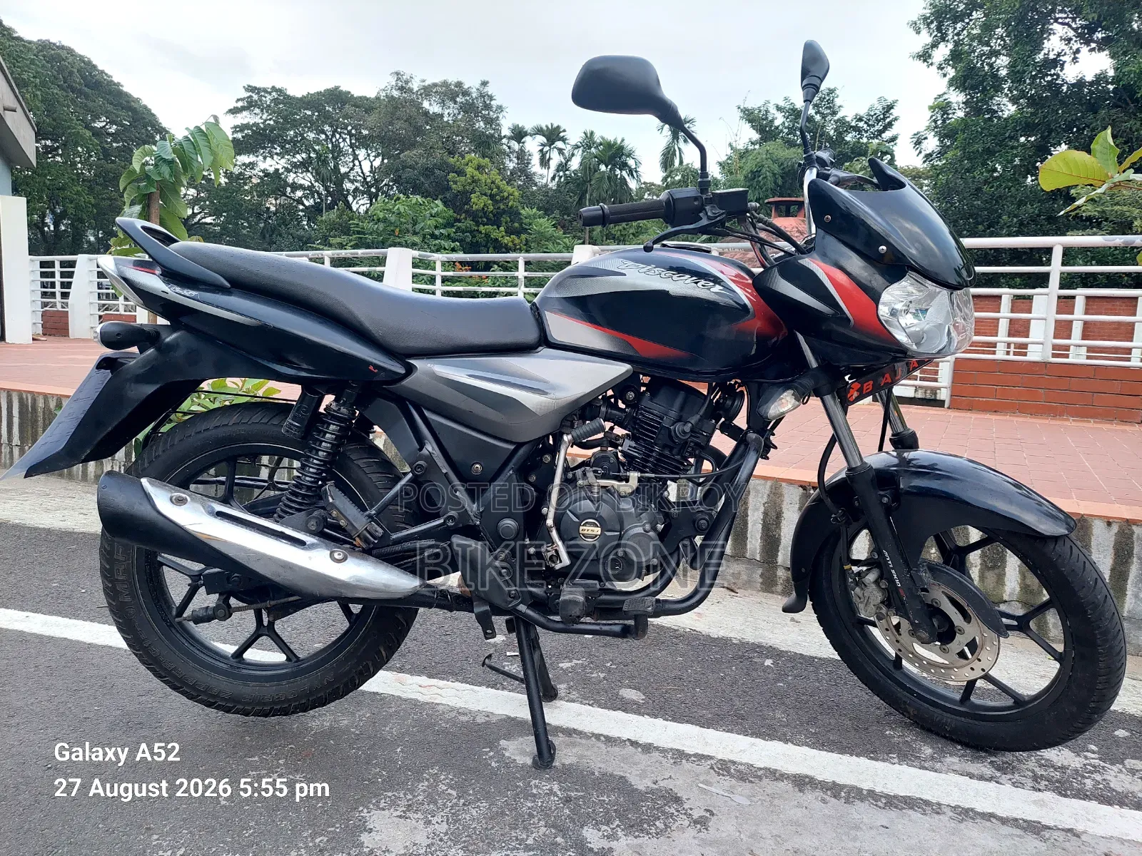 Bajaj Discover 125 2019 Black