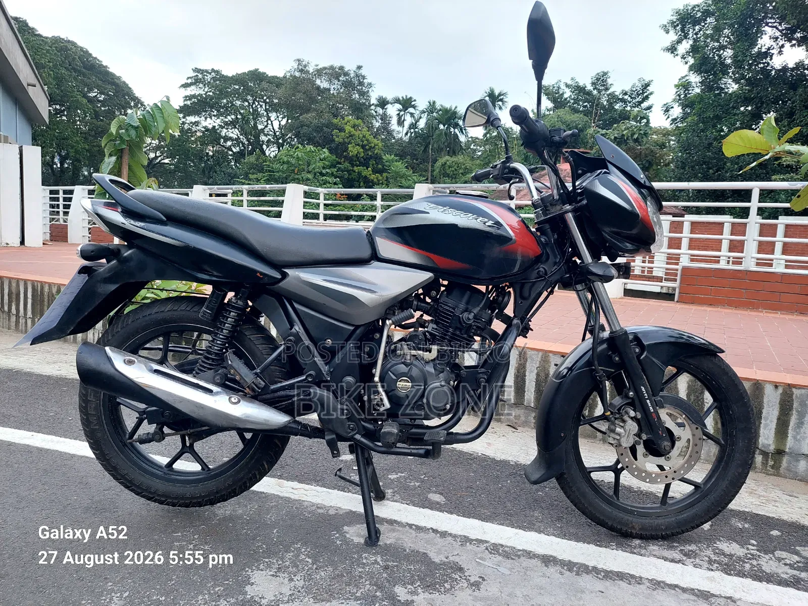 Bajaj Discover 125 2019 Black