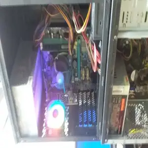 Desktop Computer 4GB Intel Core i3 HDD 250GB