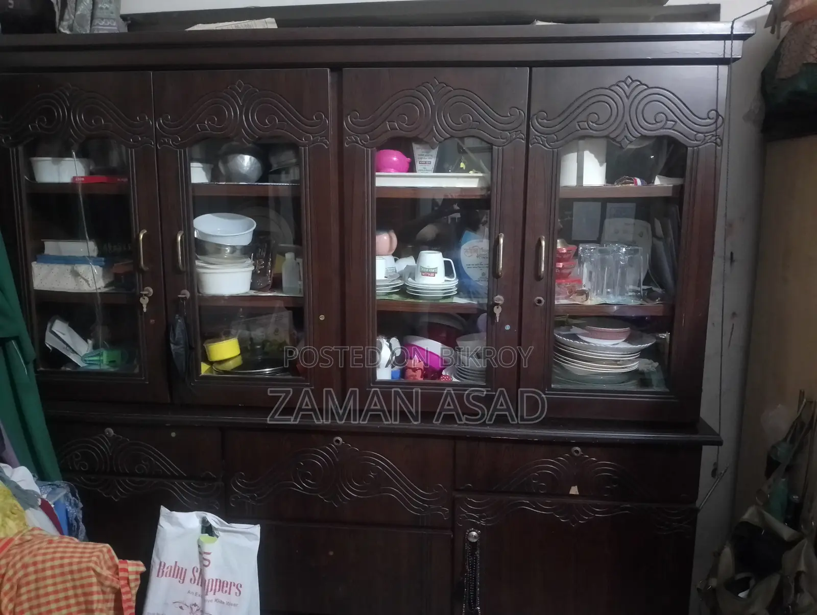 Cabinet of Room