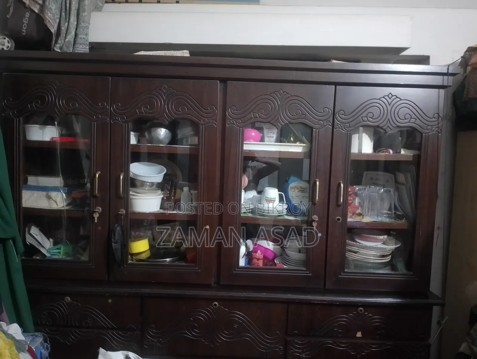 Cabinet of Room