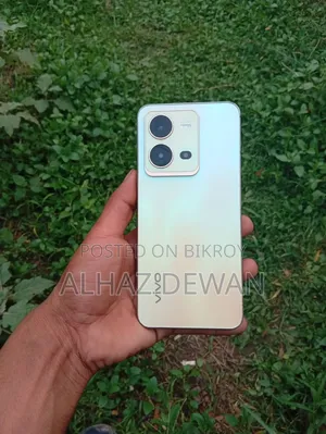 Vivo V25e 128 GB Gold