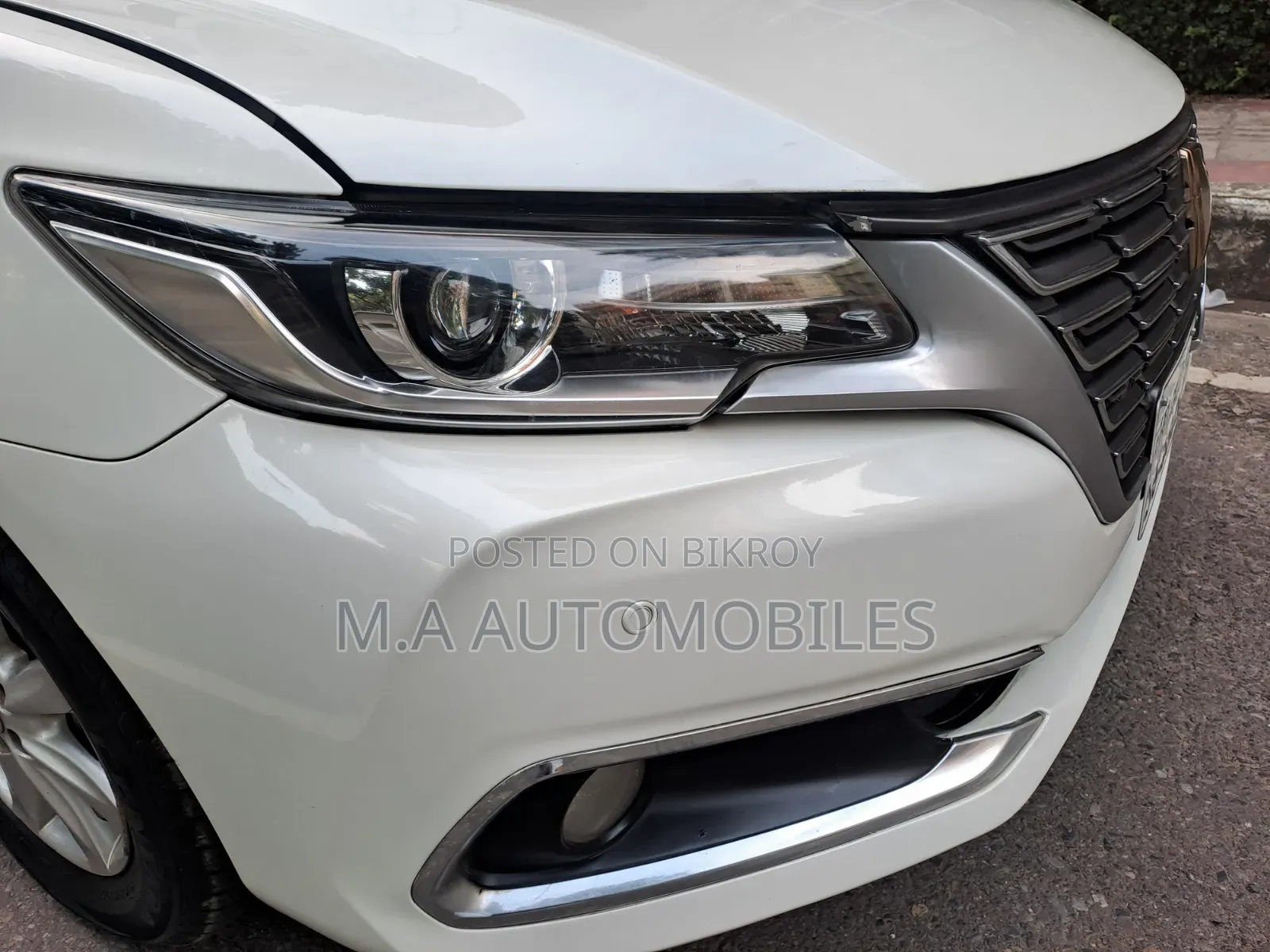 Toyota Premio 2019 Pearl
