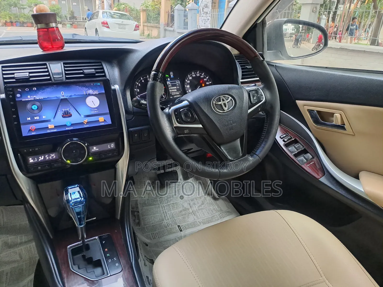 Toyota Premio 2019 Pearl