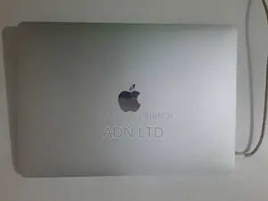 Laptop Apple MacBook 8GB Intel Core i5 SSD 256GB