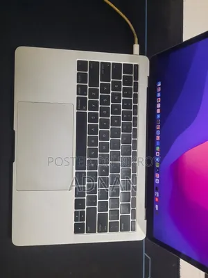 Laptop Apple MacBook 8GB Intel Core i5 SSD 256GB