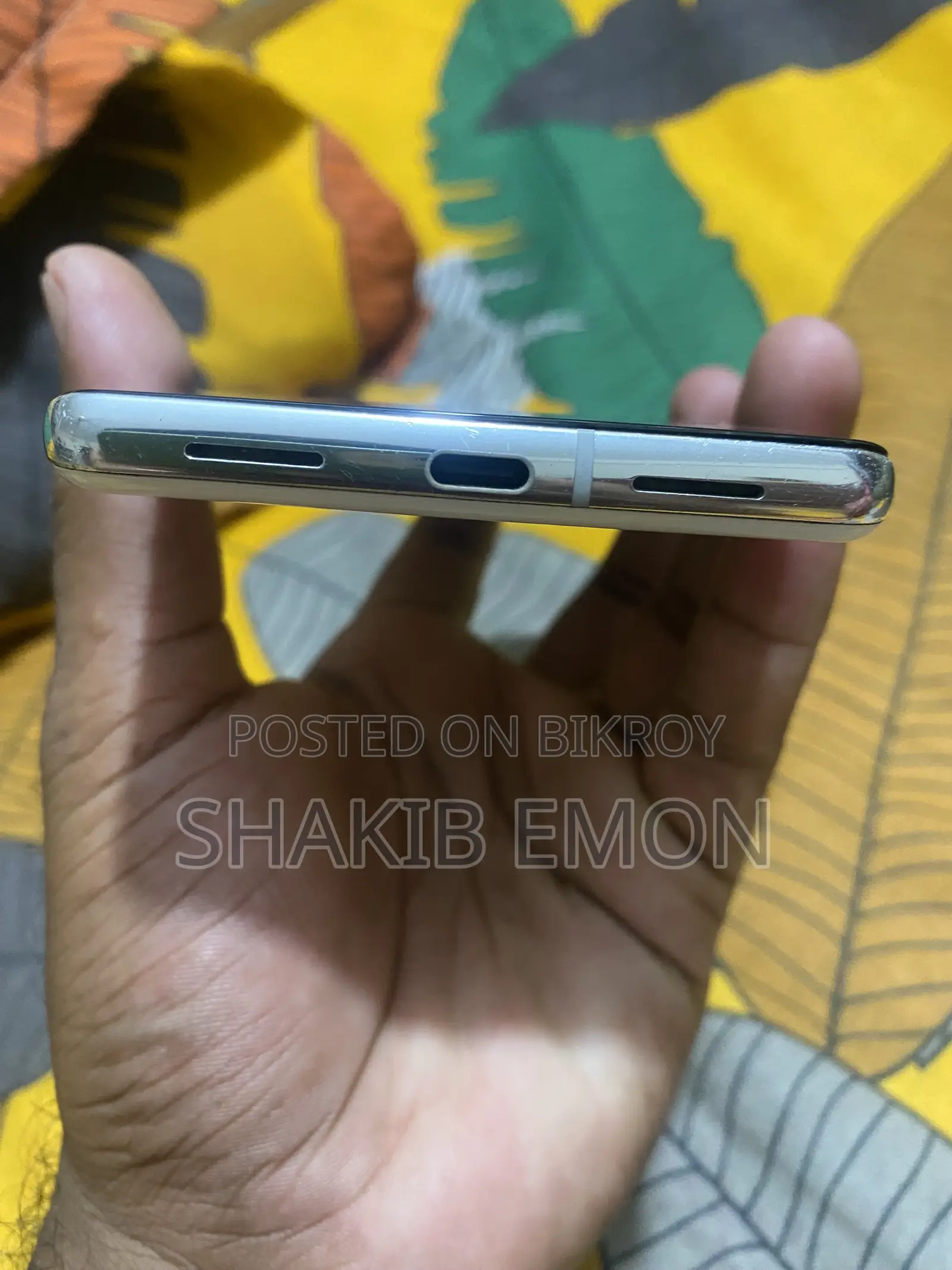 EL 256 GB White