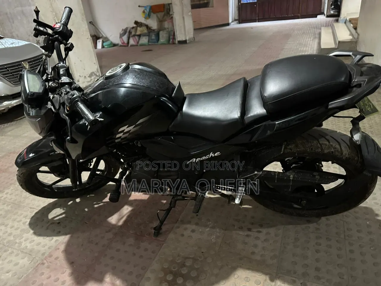 TVS Apache RTR 160 4V 2019 Black