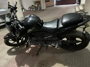 TVS Apache RTR 160 4V 2019 Black