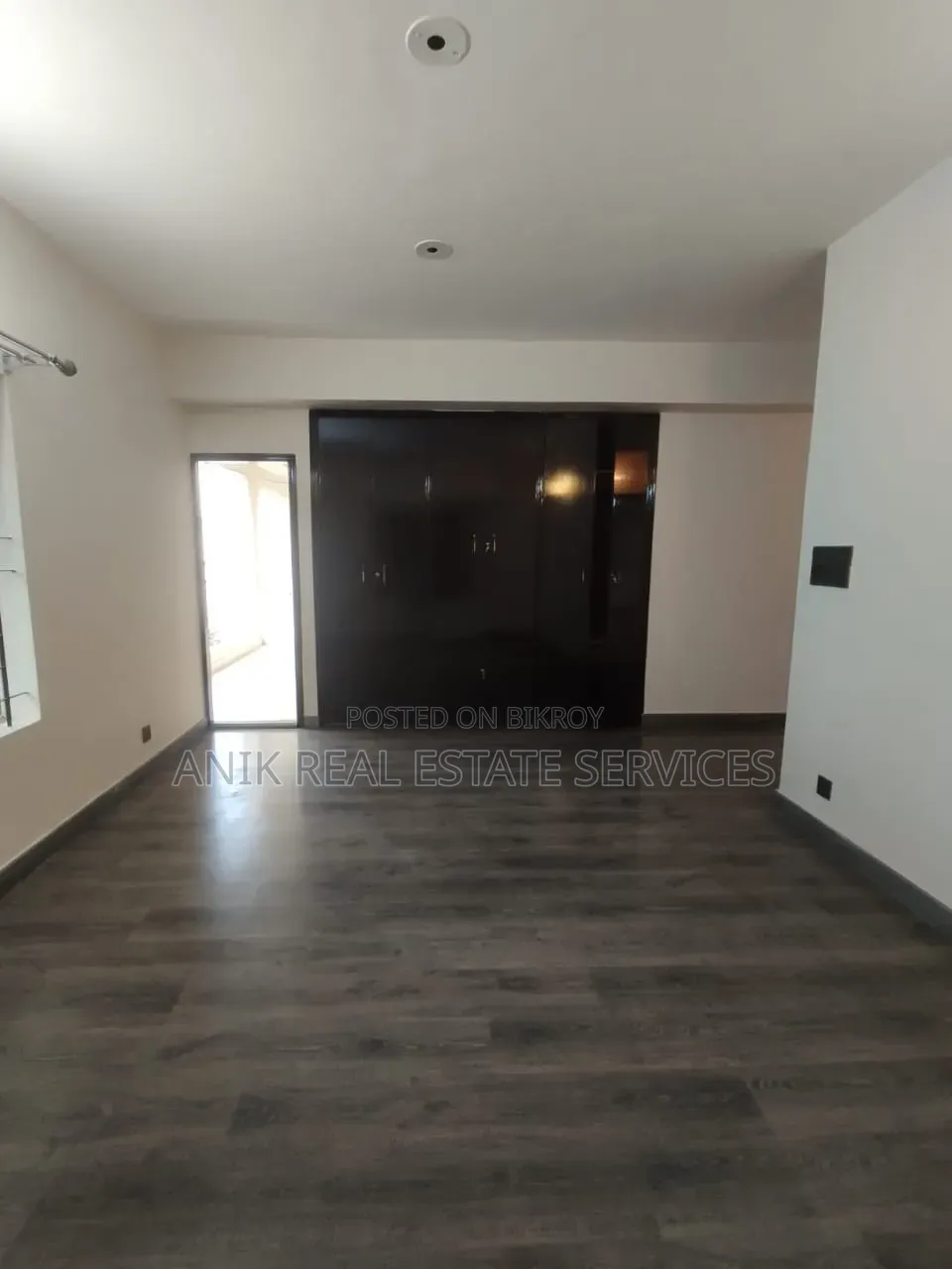 3bdrm Apartment in Anik Real Estate, Gulshan for rent
