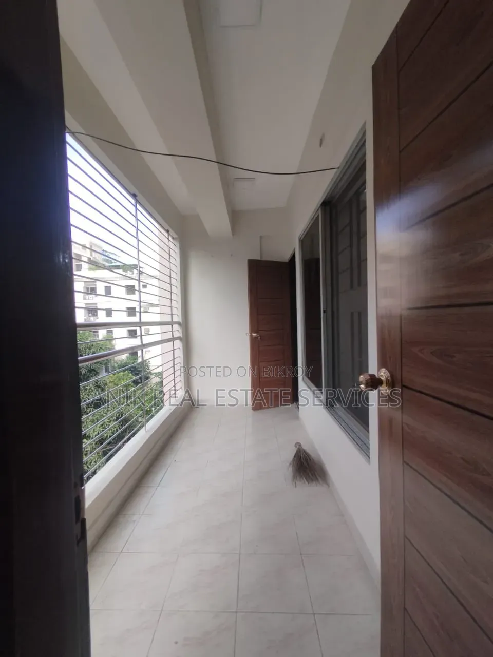 3bdrm Apartment in Anik Real Estate, Gulshan for rent