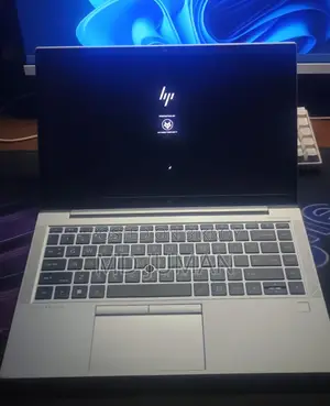 New Laptop HP EliteBook 845 G8 16GB AMD Ryzen 5 SSD 256GB