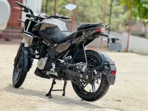 New Hero Xtreme 125R 2025 Black
