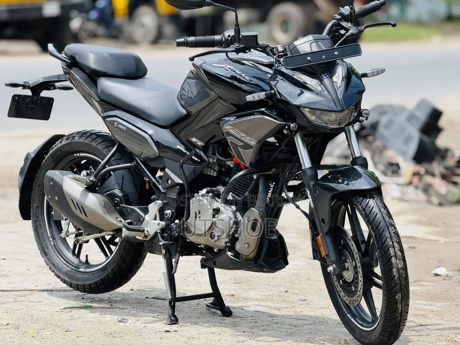 New Hero Xtreme 125R 2025 Black