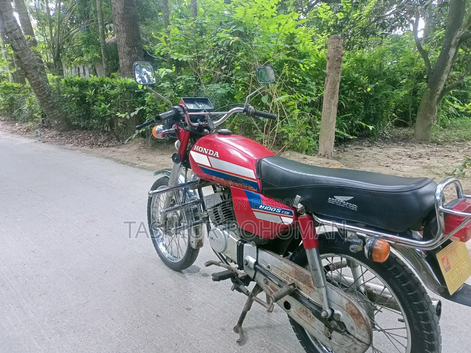 Honda 2003 Red