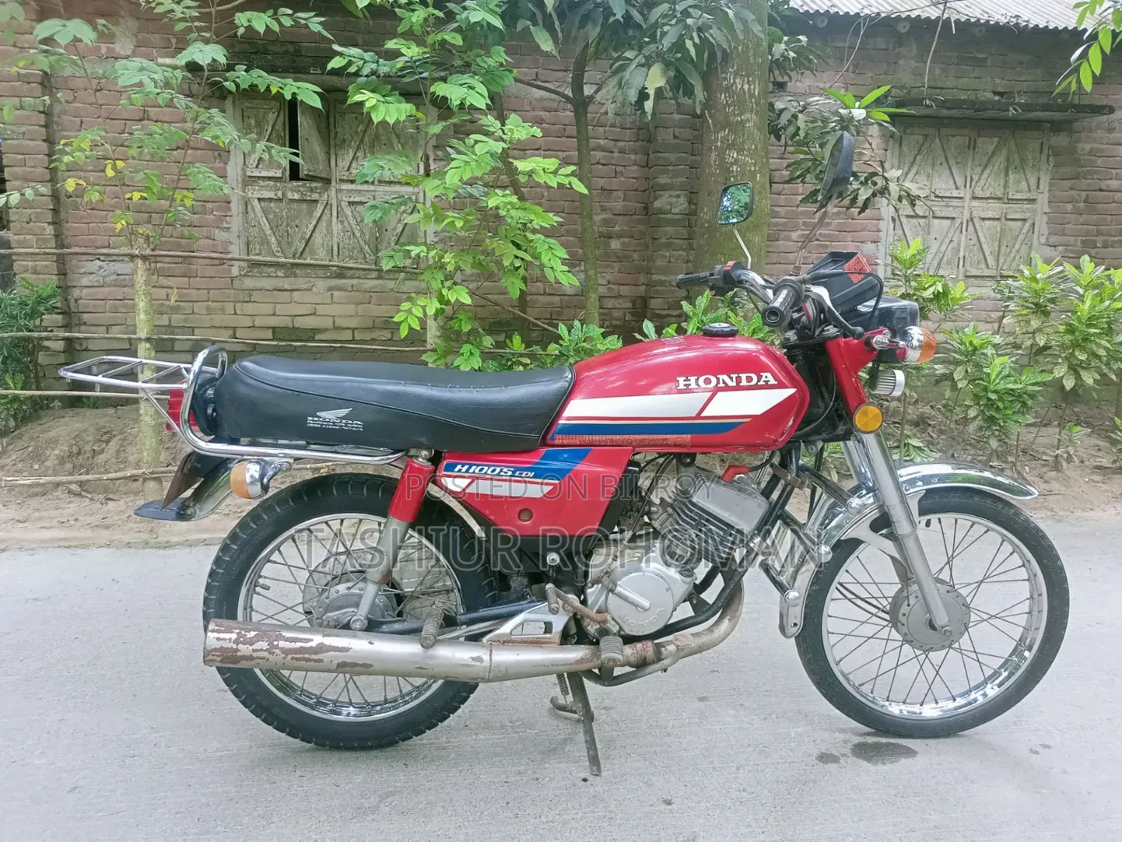 Honda 2003 Red