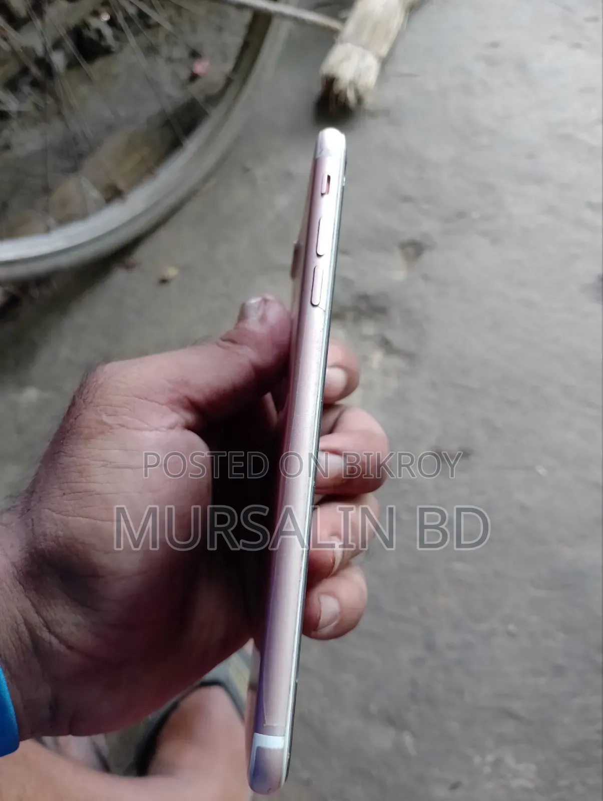 অ্যাপল আইফোন ৭ প্লাস ১২৮ জিবি পিংক