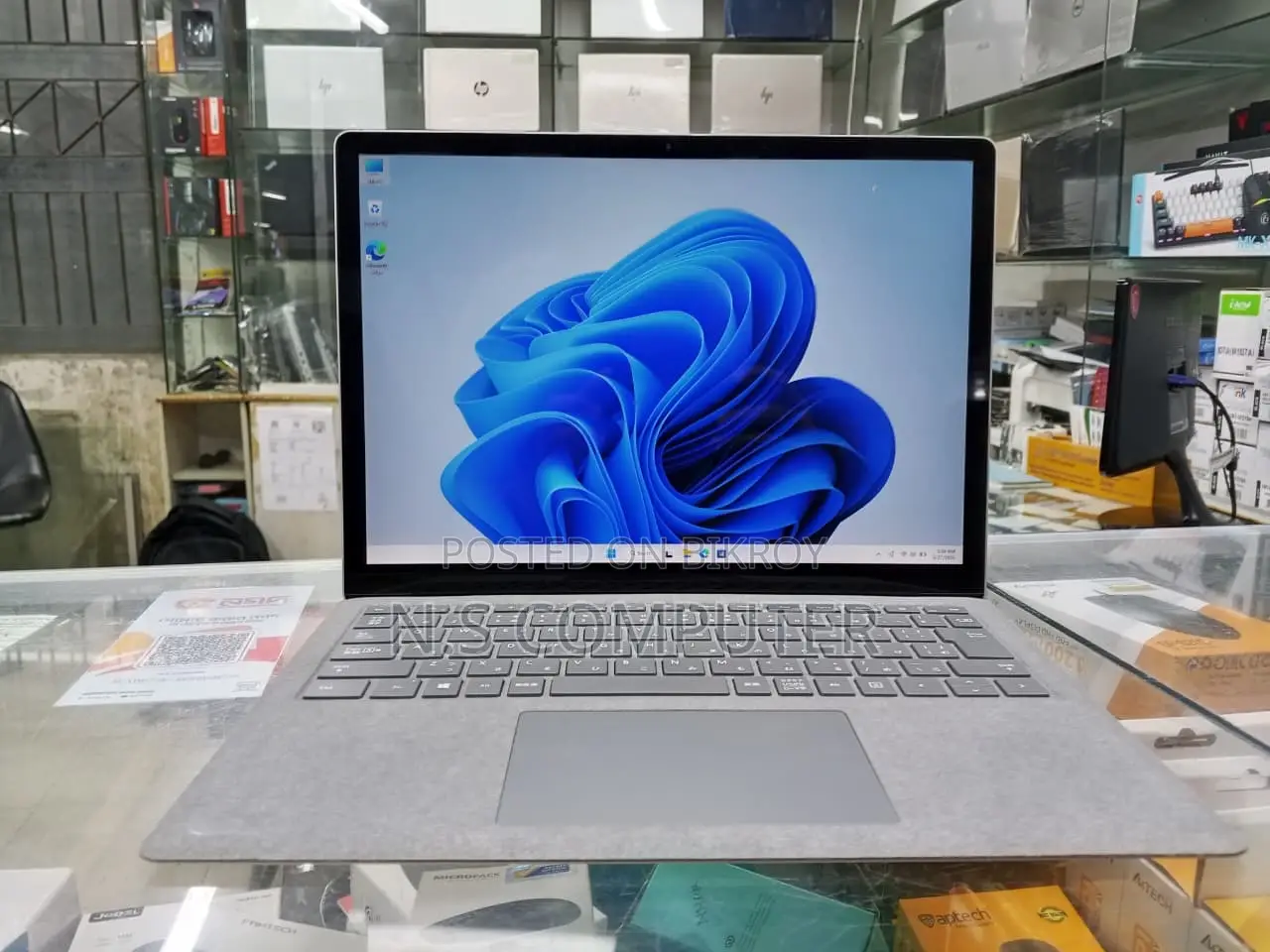 Laptop Microsoft Surface Laptop 4 16GB AMD SSD 256GB
