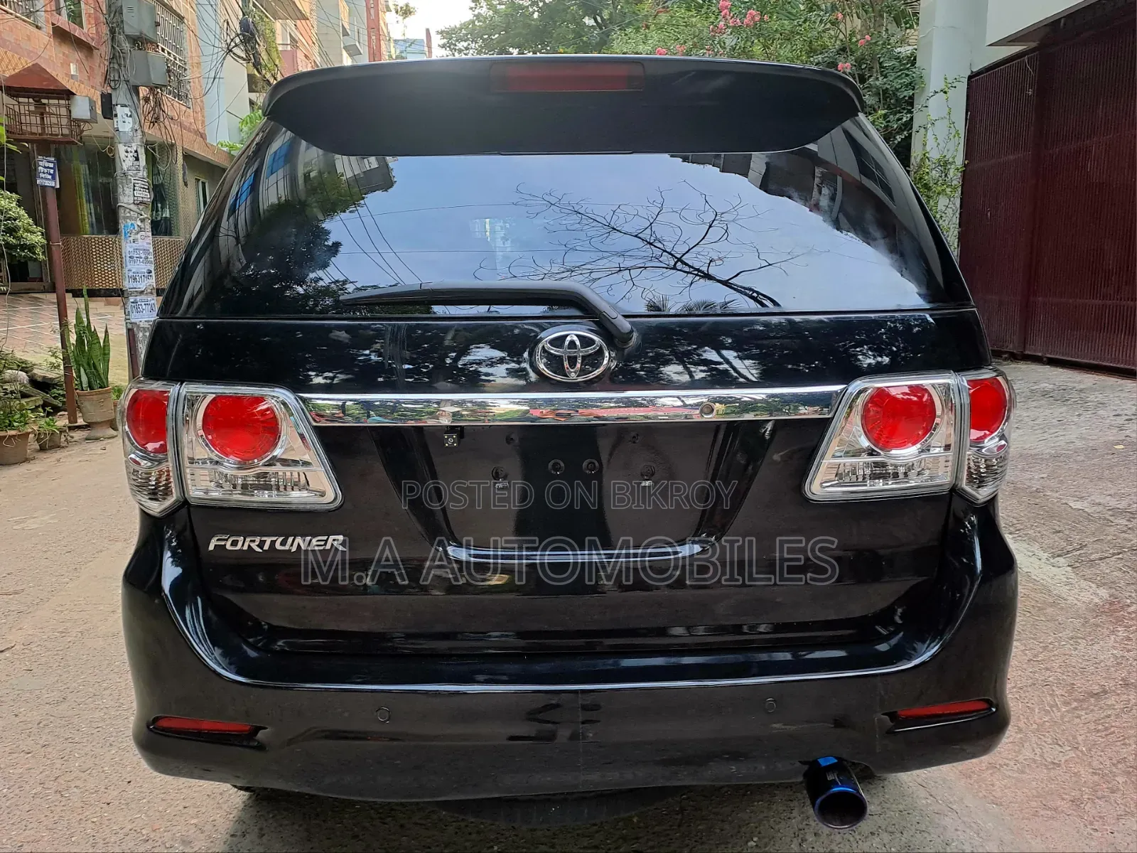 Toyota Fortuner 2013 Black