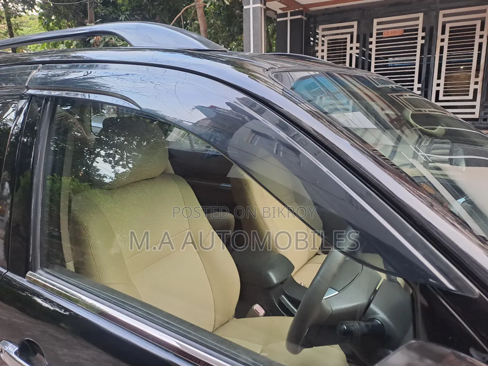 Toyota Fortuner 2013 Black