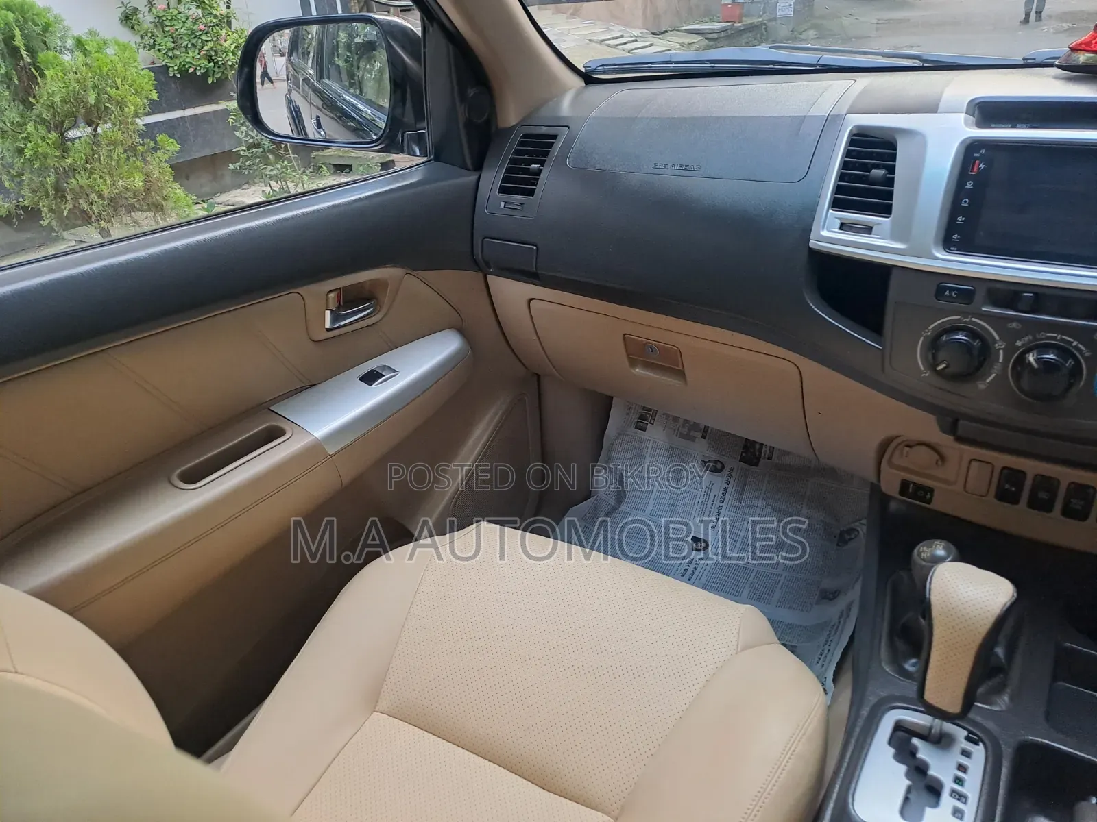 Toyota Fortuner 2013 Black