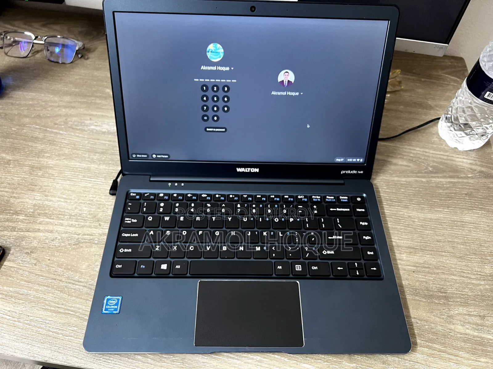 Laptop 4GB Intel SSD 256GB