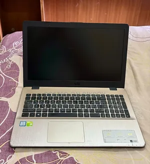 Laptop ASUS Vivobook 15 8GB Intel Core I7 HDD+SSD 1TB