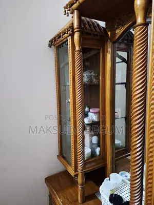 Dressing Table Sell