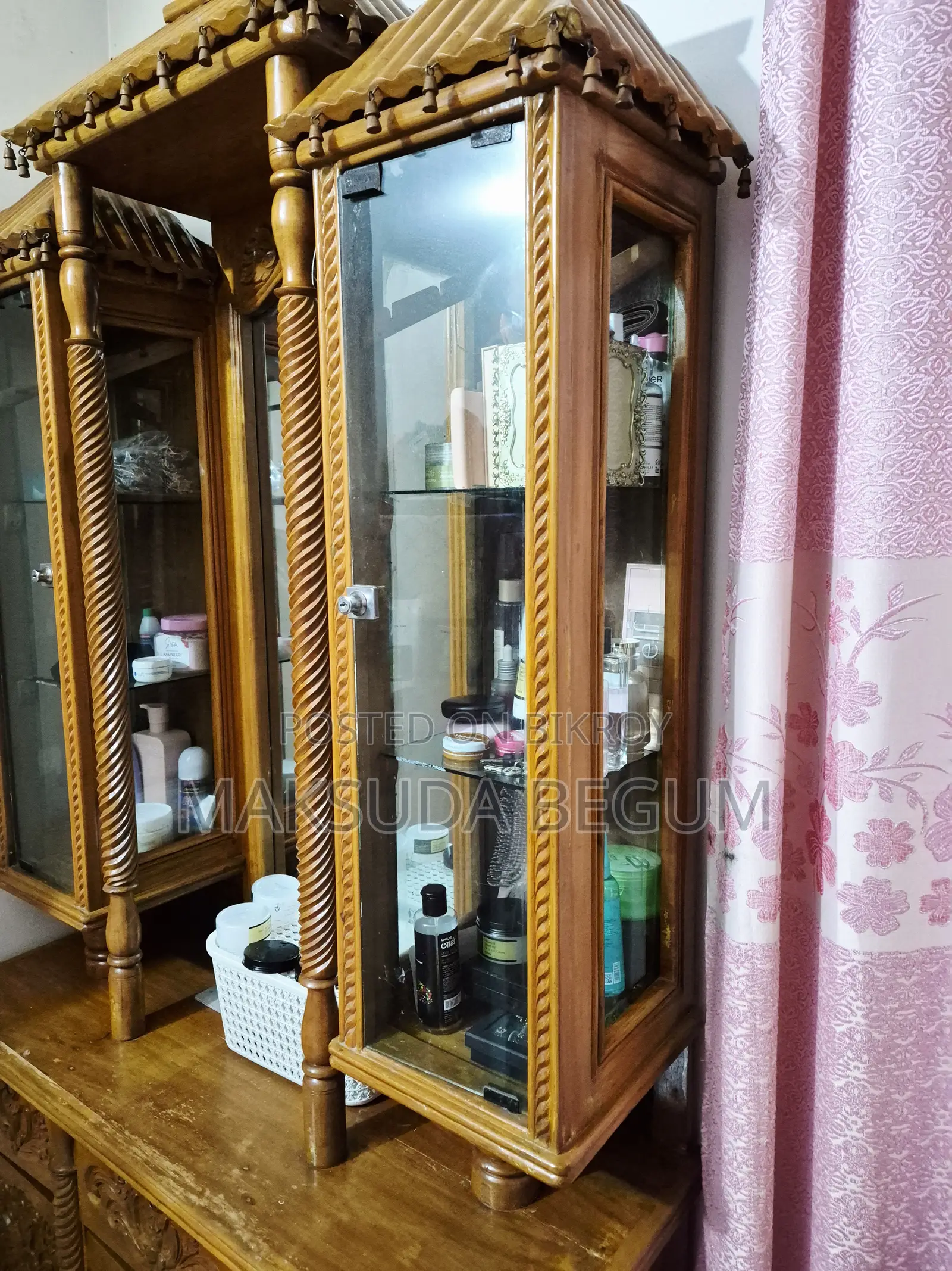 Dressing Table Sell