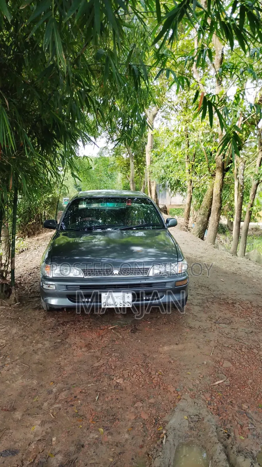 Toyota Corolla 1997 Silver