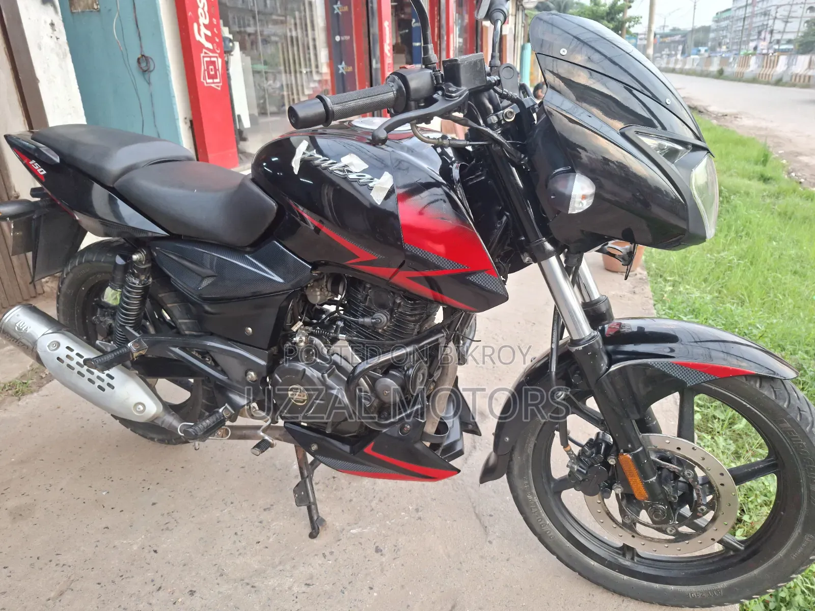 Bajaj Pulsar 150 2020 Black