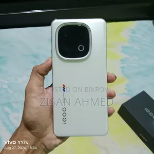 iQOO 13 512 GB White