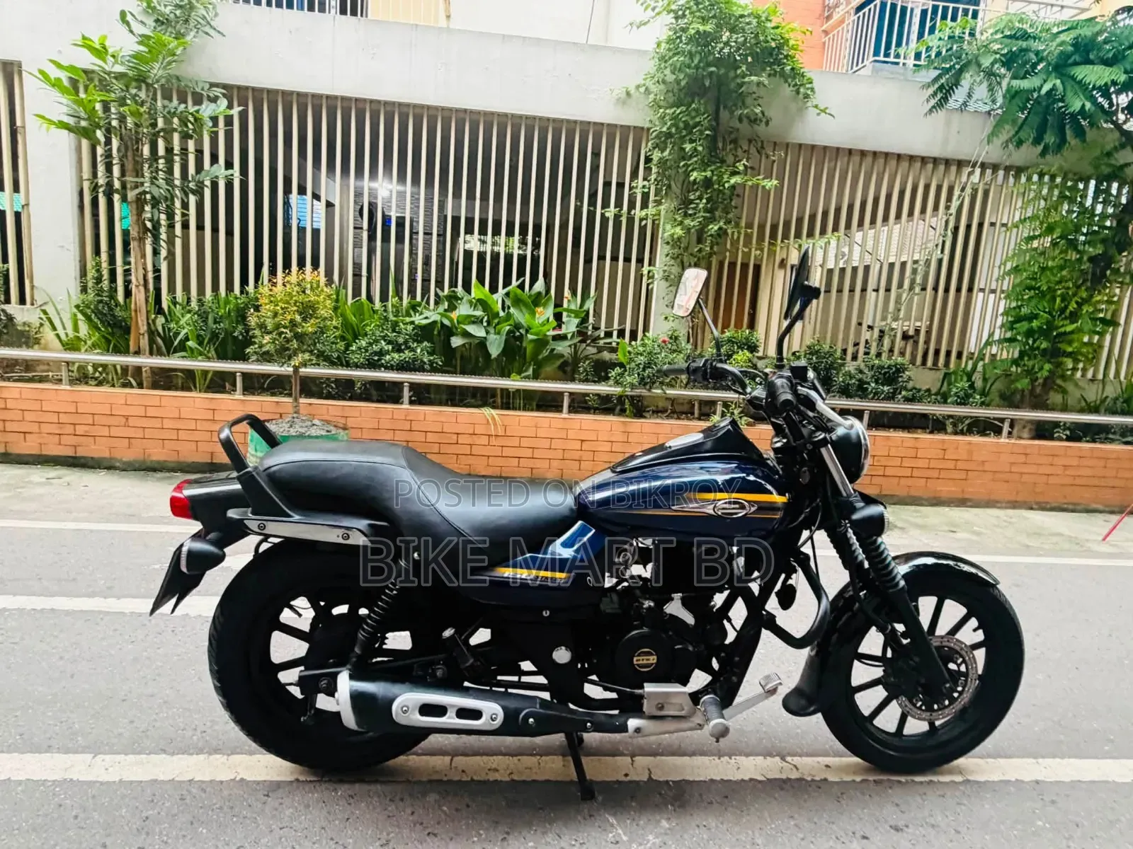 Bajaj Avenger 150 Street 2017 Blue