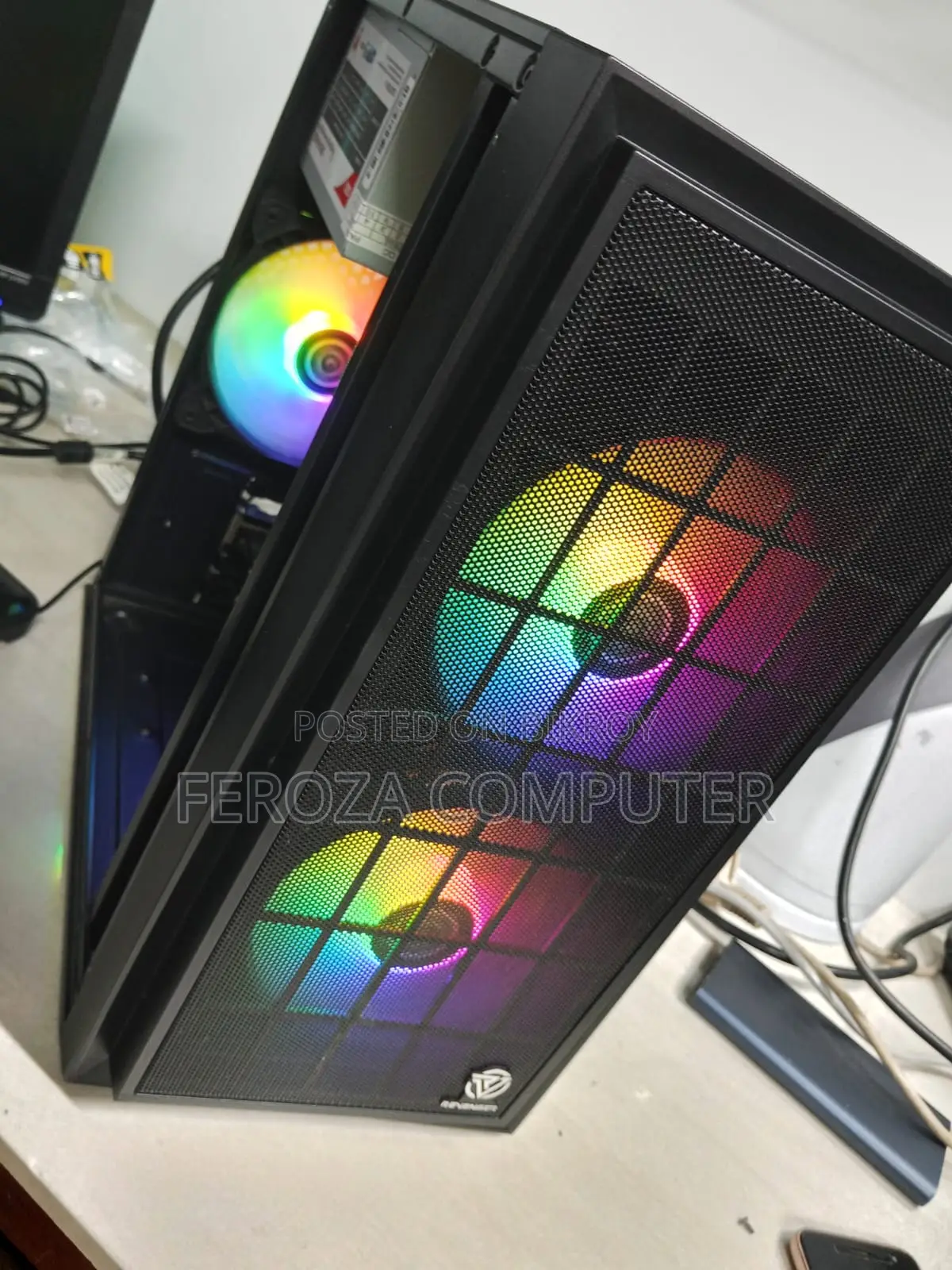 Desktop Computer 8GB AMD Ryzen 5 SSHD (Hybrid) 256GB