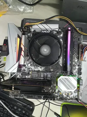 Desktop Computer 8GB AMD Ryzen 5 SSHD (Hybrid) 256GB