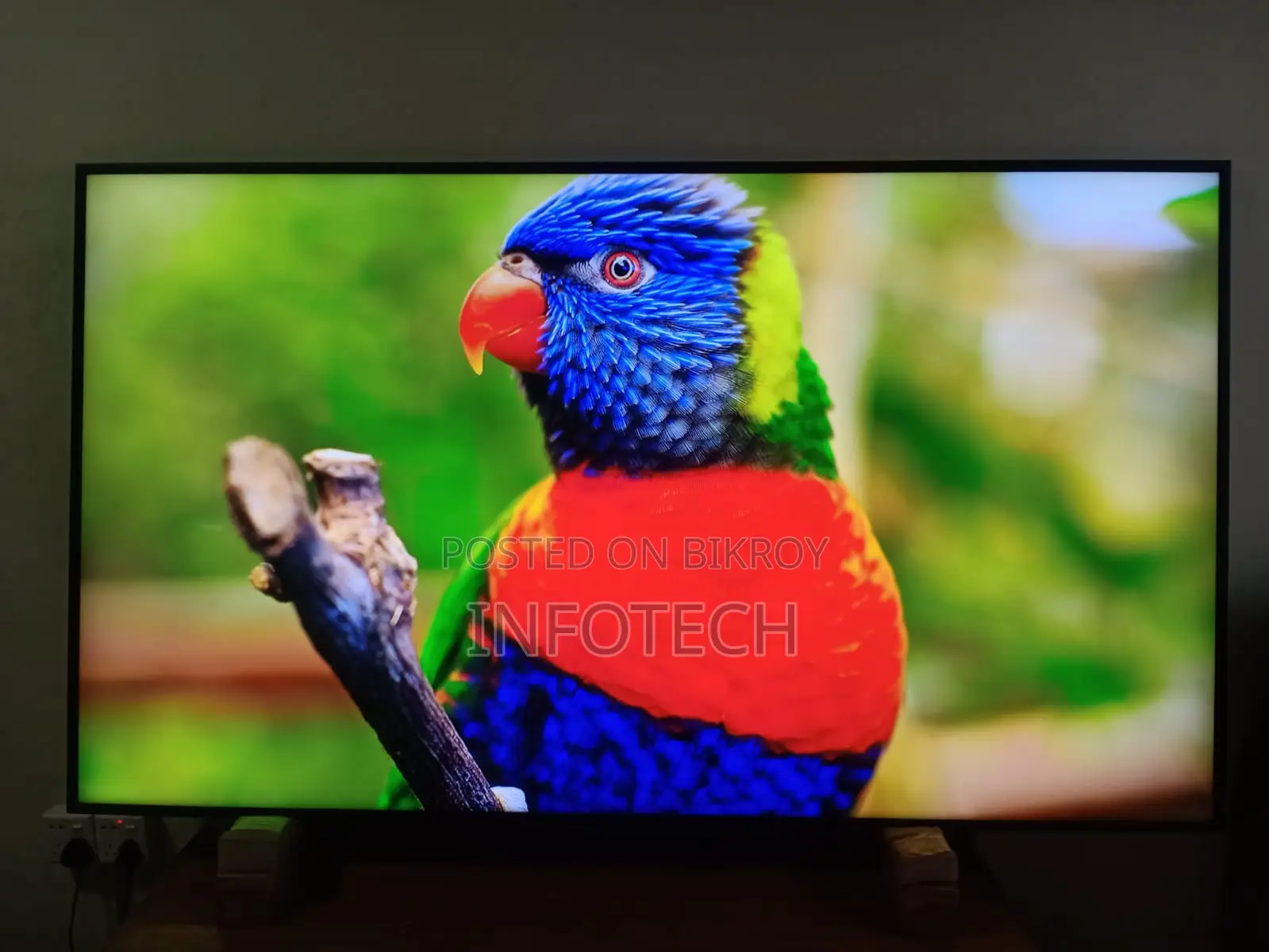 Samsung 75RU7100 75 Inch 4K Smart Led TV (USED)