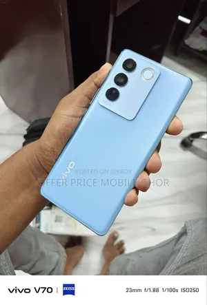 Vivo V27 128 GB Blue
