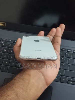Apple iPhone XR 64 GB White
