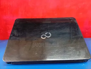 Laptop Fujitsu Lifebook LH532 4GB Intel Core i5 HDD 350GB