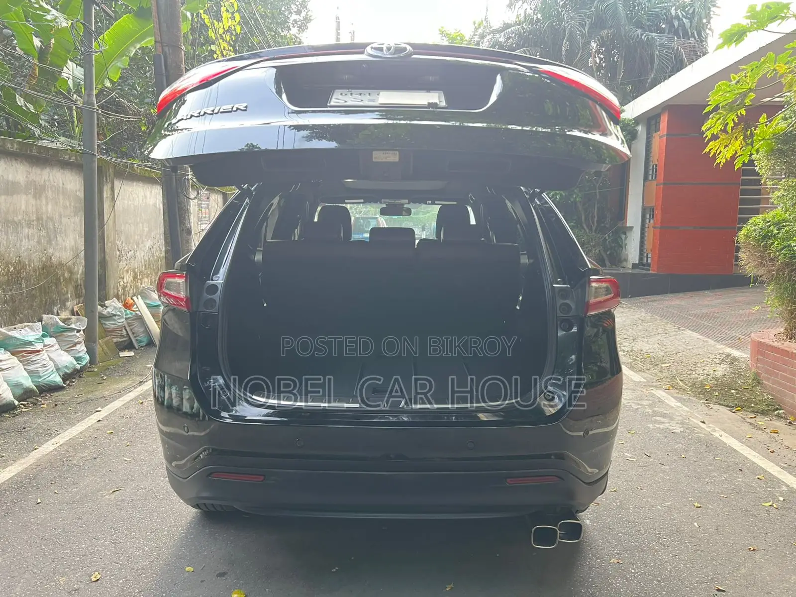 Toyota Harrier 2017 Black