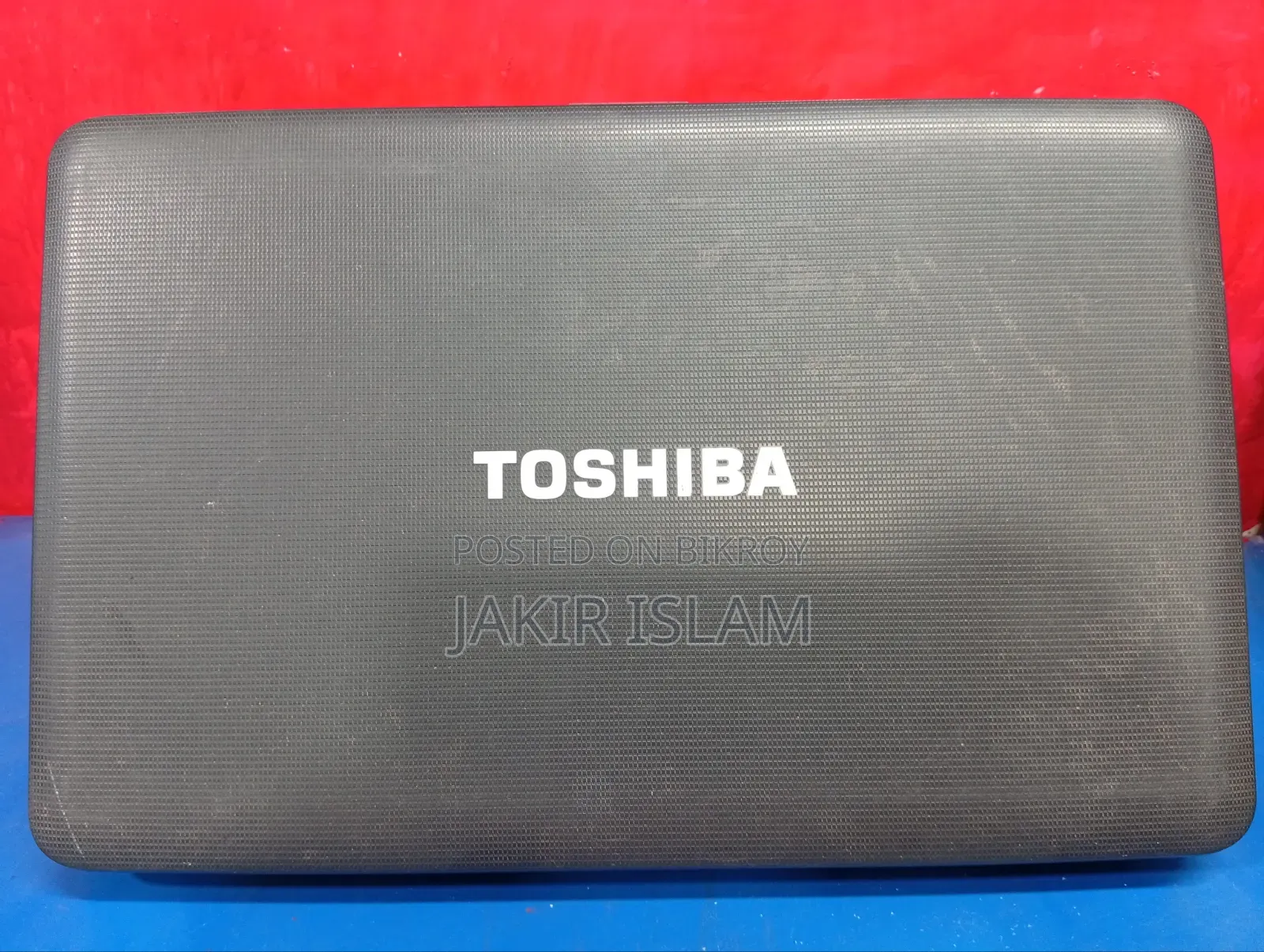 Toshiba Satellite C850 Laptop 4GB Intel Celeron HDD 350GB
