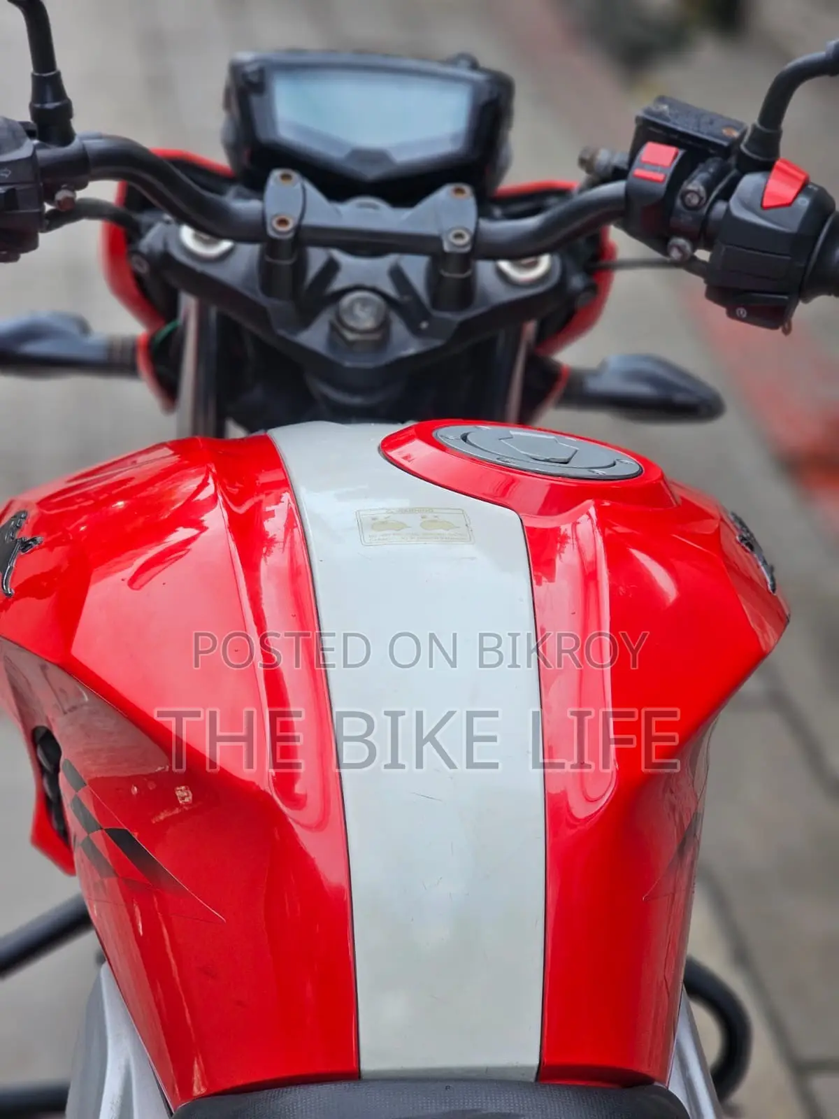 TVS Apache RTR 160 4V 2019 Red
