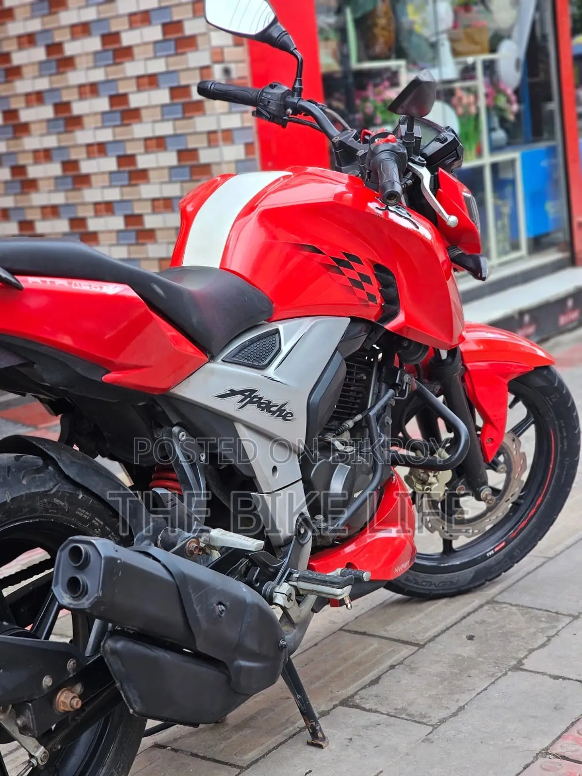 TVS Apache RTR 160 4V 2019 Red