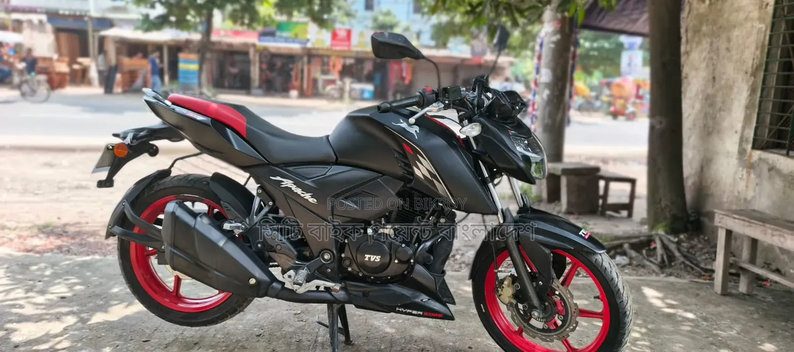 TVS Apache RTR 160 2V ABS 2025 Black