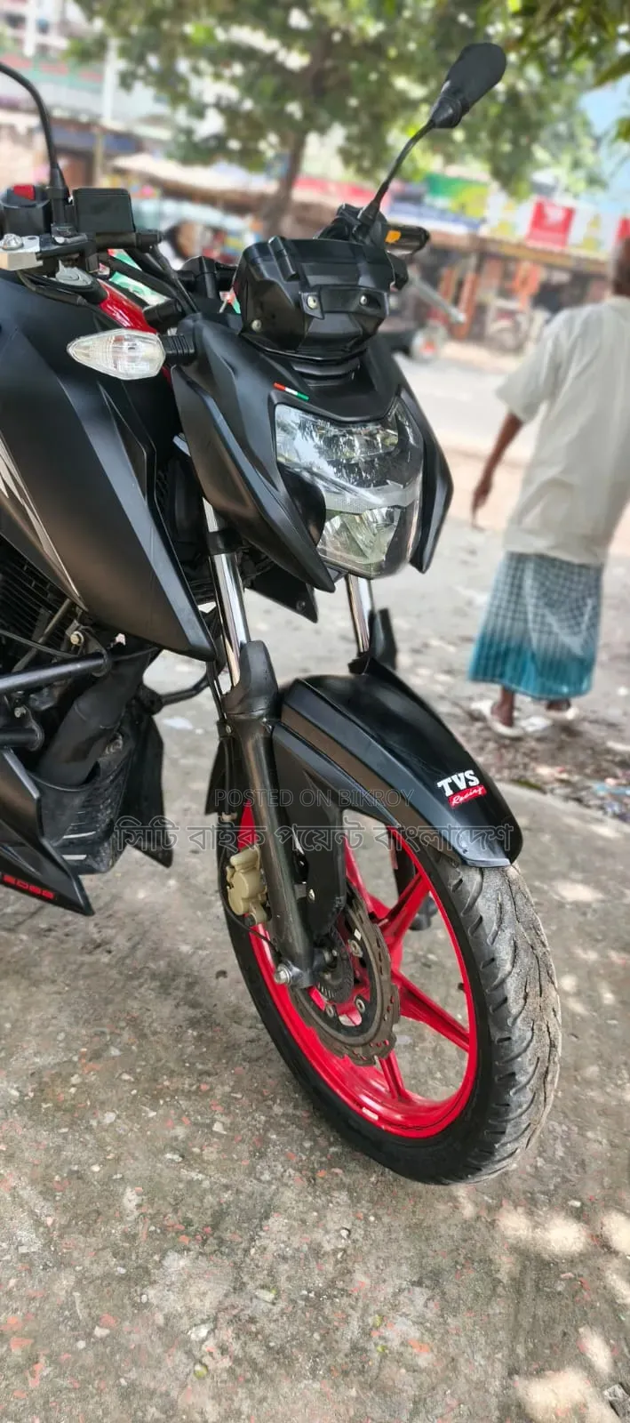 TVS Apache RTR 160 2V ABS 2025 Black