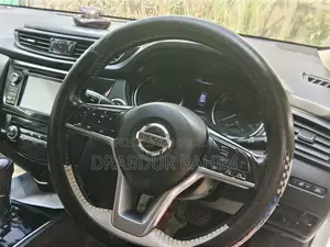 Nissan X-Trail 2017 Pearl