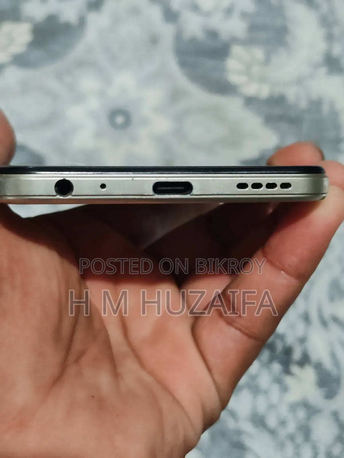 Vivo Y33s 128 GB
